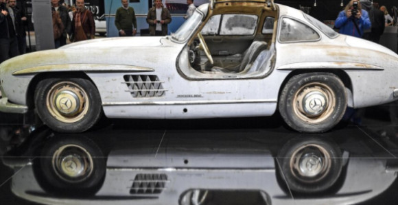 Ево гдје заврше аутомобили славних када звијезде умру