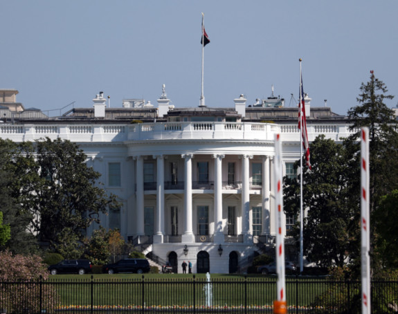 Sporni: Obogaćeni uranijum, Ormuz, militantne grupe