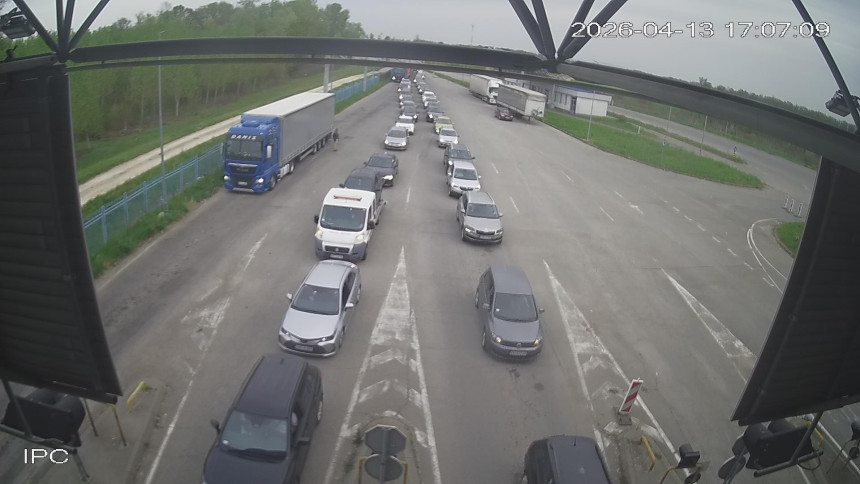 Potrebno strpljenje: Kolone na granici sa Hrvatskom i Srbijom