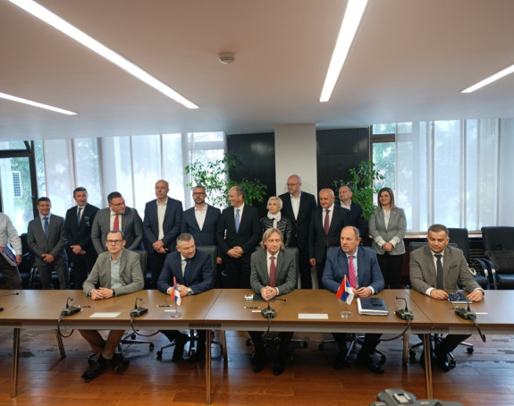 Ugovor potpisan: Milioni evra i trećina struje iz Ugljevika nepovratno odlaze u Sloveniju