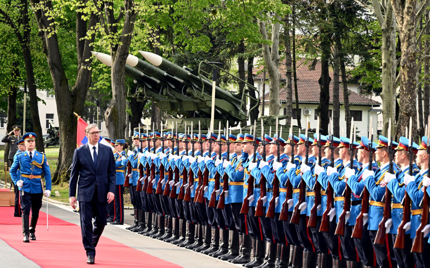 “Predložio sam izradu Strategije robotizacije Vojske Srbije”