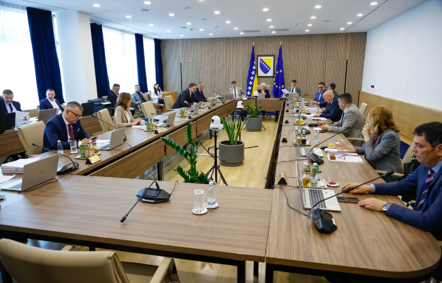 Европски пут на чекању, Конаковић оптужује СНСД