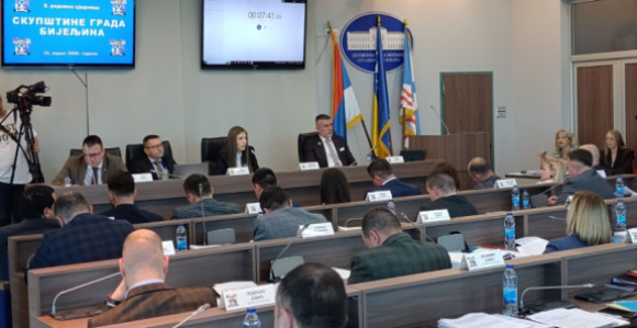Бијељина: Усвојен буџет "тежак" 98,6 милиона КМ