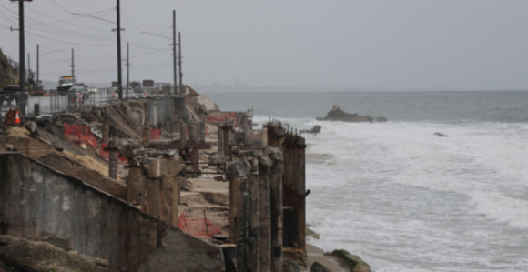 Страшно невријеме: Олуја однијела најмање 12 живота