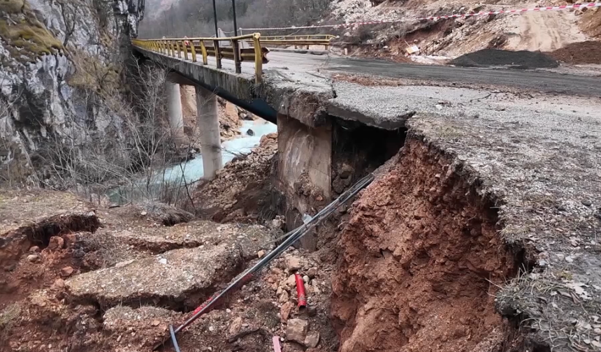 Lažna obećanja vlasti koja smo skupo platili: Obećali auto-puteve i jeftiniju struju, a dobili makadam i 50% skuplju struju!