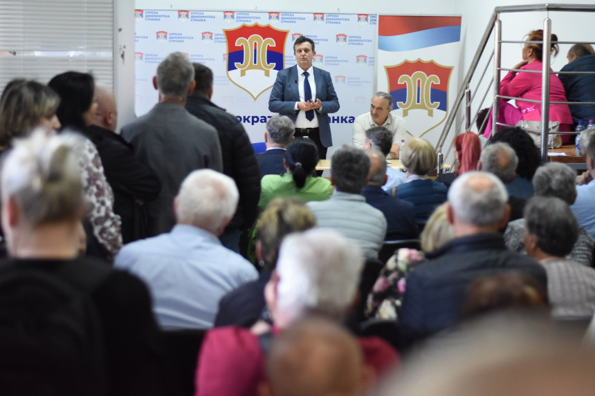 Одгодити изборе док се не уведу нове изборне технологије!