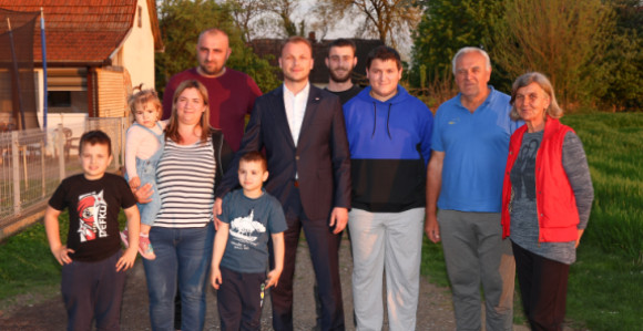 Ključno je podršati selo: Jak poljoprivrednik, jaka država