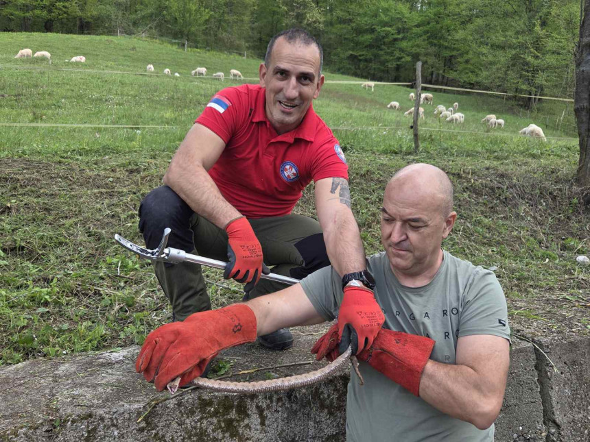 Лопаре, упозорење: Уочене змије - поскоци у близини школе