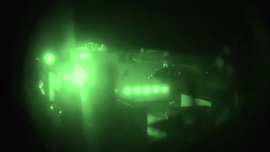 Iran odložio odgovor na napad SAD na iranski brod