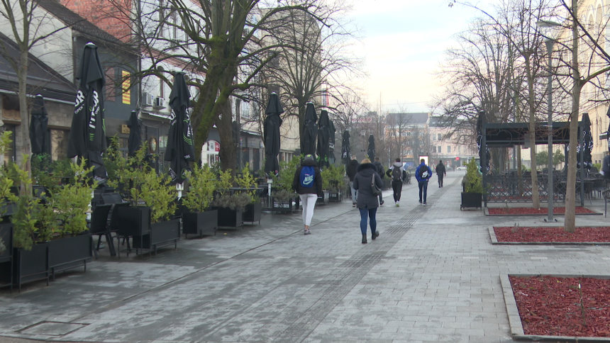 Данас промјенљиво облачно вријеме, повремено киша
