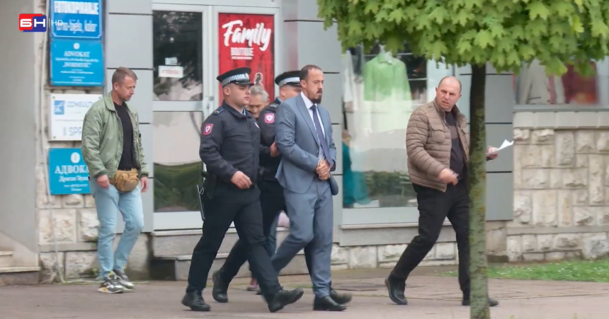 У Добоју ухапшен адвокат из Теслића због трговине утицајем