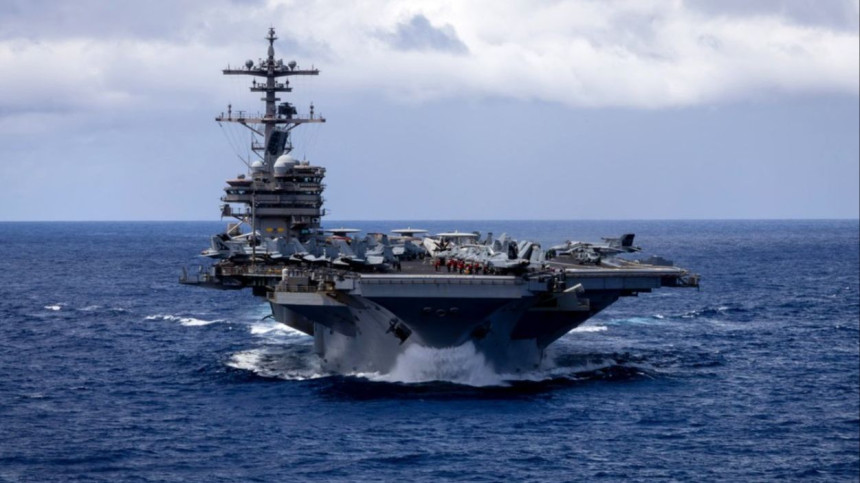 Трећи амерички носач авиона стигао близу Ирана