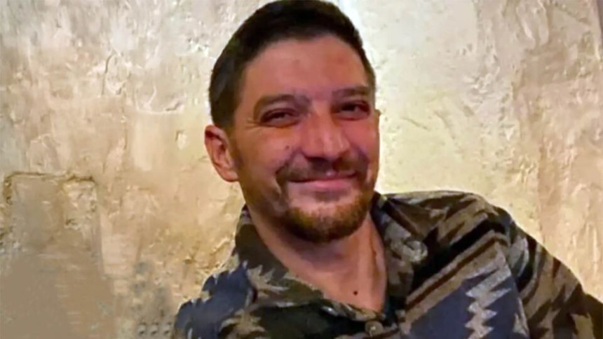 Мушкарац преминуо 20 минута након што је пуштен кући