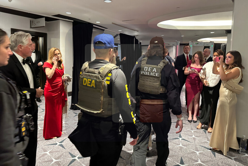 Muškarac koji je pucao imao više komada oružja