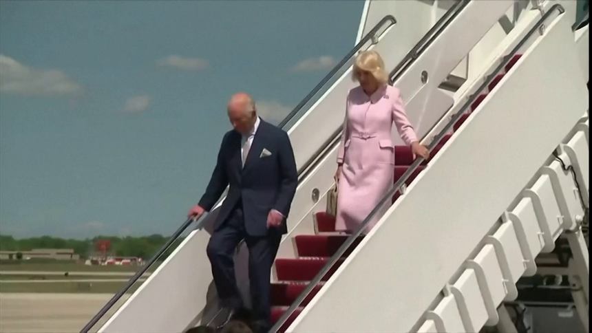 Краљ Чарлс ИИИ стигао у Америку, слиједи састанак са Трампом