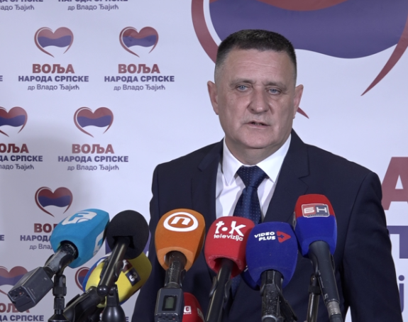 Na odgovornim funkcijama nalaze se poltroni koji urušavaju institucije Srpske