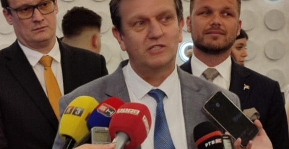 Блануша и Станивуковић позивају на јединство и груписање опозиционог блока против режима