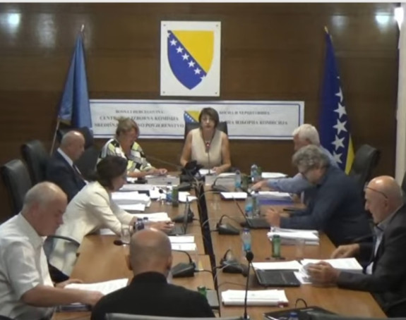 Propao pokušaj izbora članice CIK: Ostaje Hadžiabdić