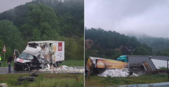 Тежак судар два камиона код Добоја,