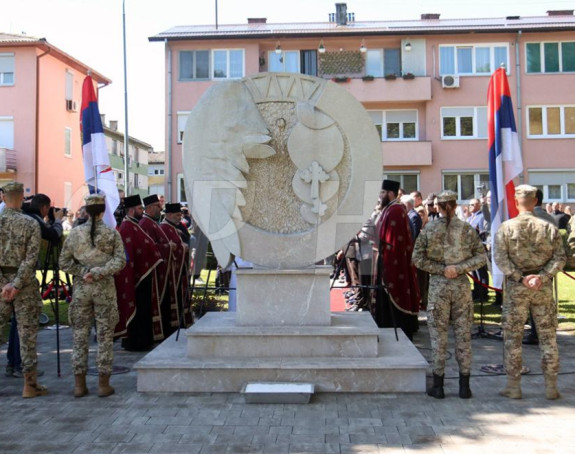 Služen pomen i položeni vijenci ubijenim Srbima u akciji Bljesak