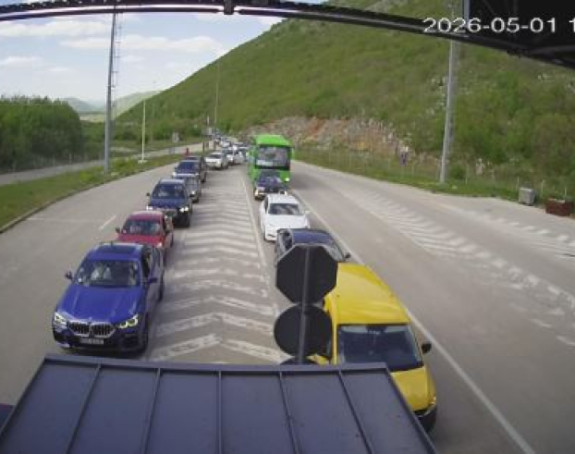 Zabilježene duge kolone na većini graničnih prelaza