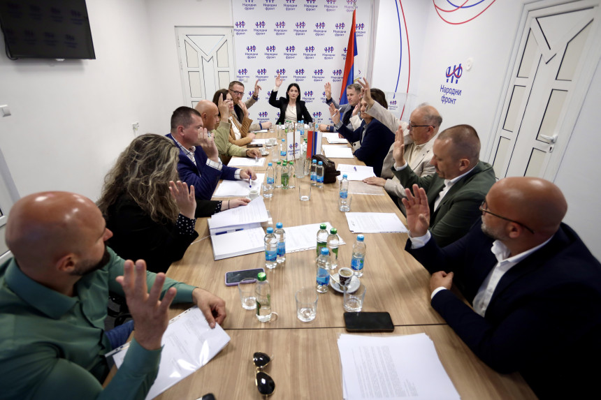 SDS-ov sporazum garantuje slom režima u oktobru