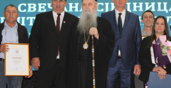 Mitropolitu Fotiju najveće priznanje opštine Lopare