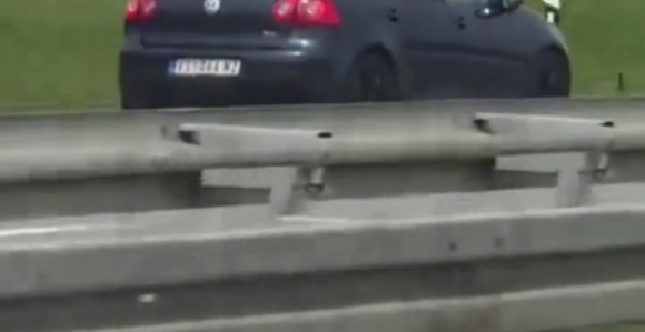 Auto-put BG-NS: U kontrasmjeru vozio punim gasom (VIDEO)