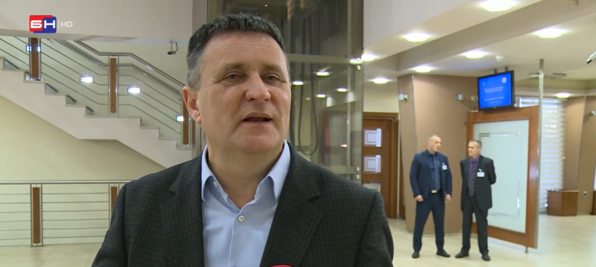 Ђајић одбио да се врати на мјесто директора УКЦ РС
