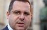 Kad lisica štiti kokoške: SNSD se zabrinuo za SDS?!