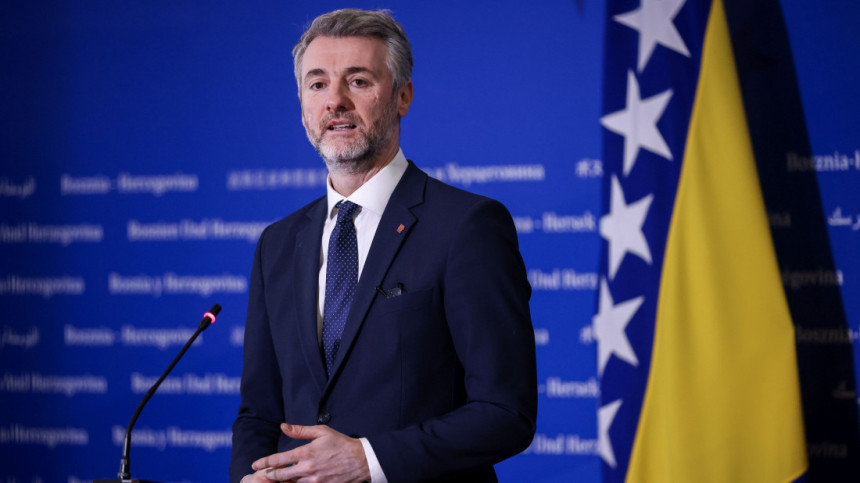Министар Форто саопштио: Усвојено рјешење за возаче
