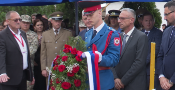 Тузла: 34 године од напада на колону ЈНА