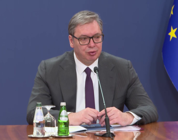 Vučić putuje u Kinu, u planu važni razgovori sa Sijem