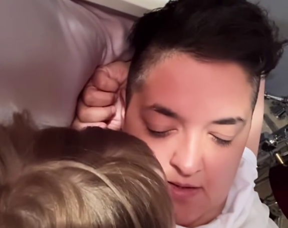 Marijin razgovor sa sinom topi i najtvrđa srca (VIDEO)