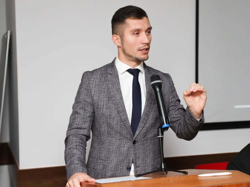 Ko je vjerovao SNSD-u, sam plaća PDV za prvu nekretninu