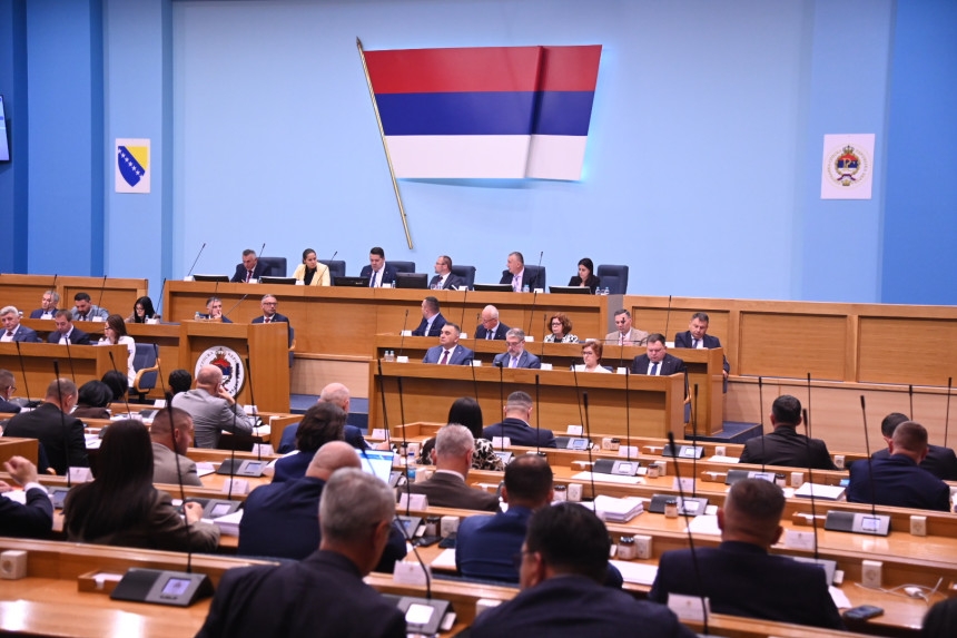 NSRS o zakonu o borcima, traži se i zatvaranje OHR-a