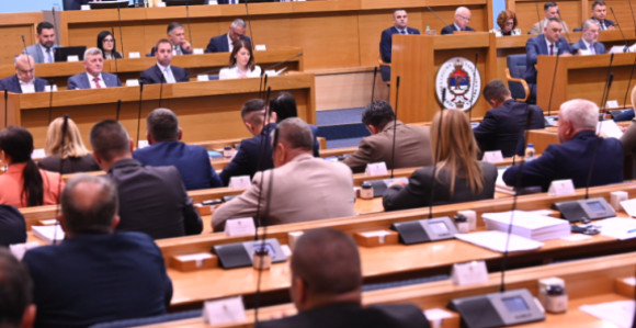 Sporni doprinosi za penzionere biće stavljeni van snage