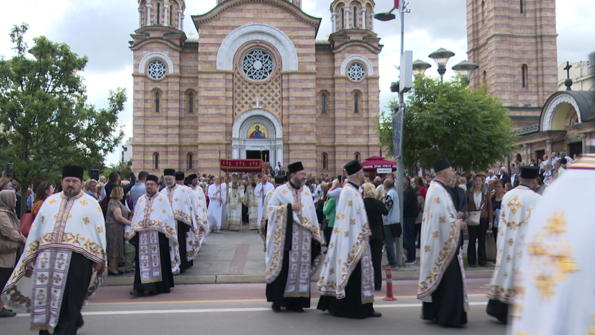 Бањалука обиљежила крсну славу уз традиционалну литију