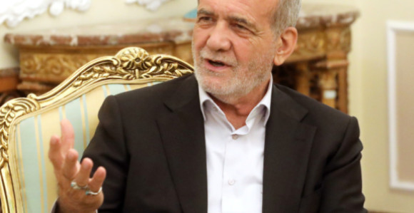 Suprotstavićemo se pokušaju da se Iran primora na predaju