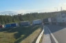 Gužve na granici u Gradiški: U kolonama se gube milioni
