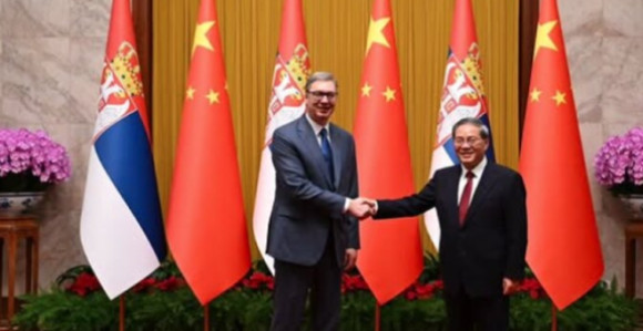 Vučić sa premijerom Kine imao važan i sadržajan sastanak