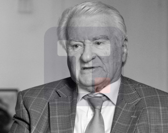 Preminuo Dragoljub Mićunović u 96. godini