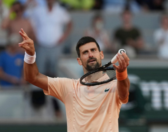 Novak se mučio, ali stigao do trećeg kola Rolan Garosa