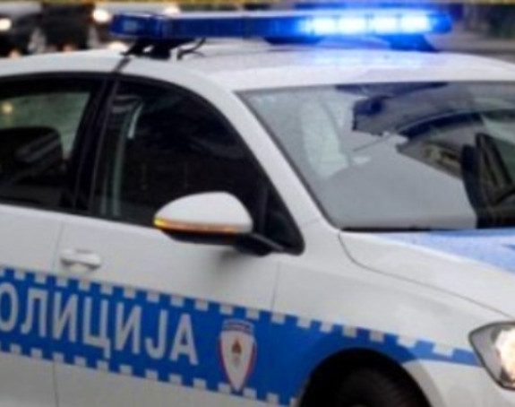 Saobraćajna nezgoda kod Ljubinja, dvije osobe povrijeđene