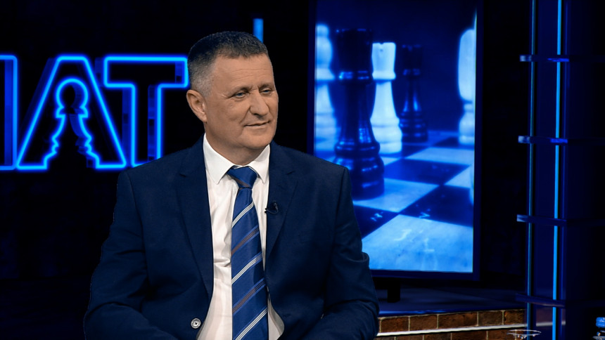 Потребна нам је промјена система, у Српској о свему одлучује један човјек