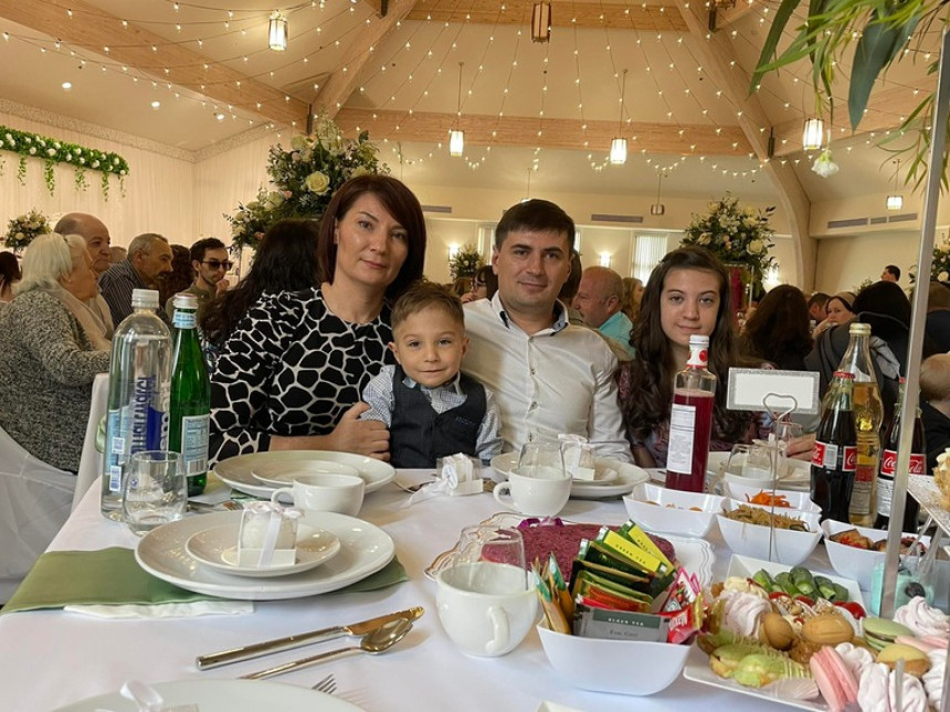 Cijela porodica poginula dok je putovala na vjenčanje