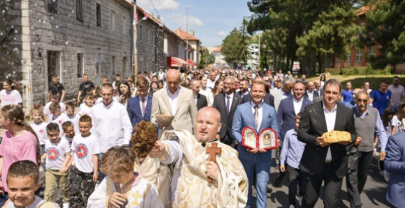 U Gacku danas svečano povodom krsne slave opštine