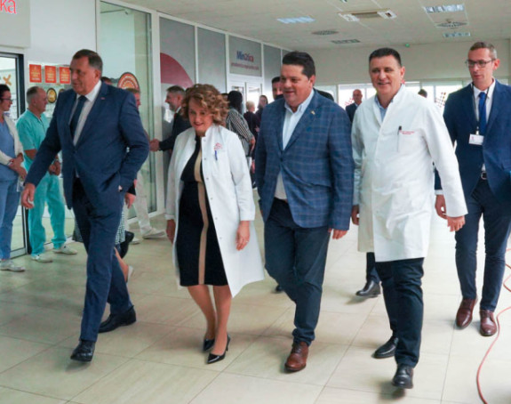 Varniči na relaciji bivši direktor i zamjenik UKC-a?