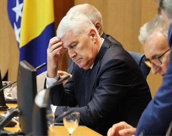 Propala sjednica: SNSD nakon tri sata srušio kvorum