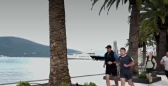 Makron jutros džogirao u Tivtu (VIDEO)